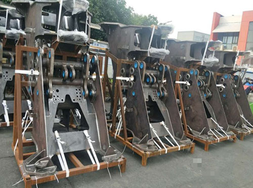 裝載機提升臂及前車架